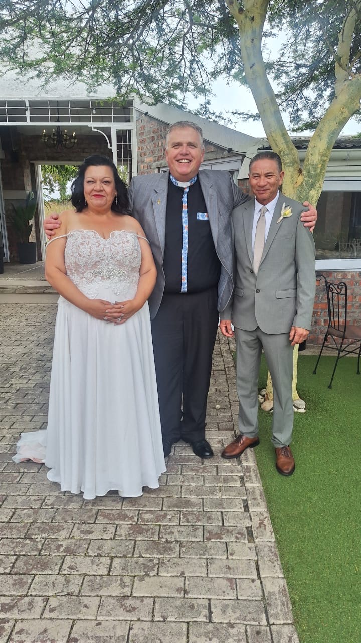 Wedding ceremony by Dr. Gerrit Rademeyer in Colenso