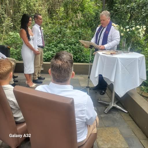 Wedding ceremony by Dr. Gerrit Rademeyer in Colenso